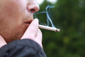 cómo percibe la población española los factores de riesgo de cáncer
