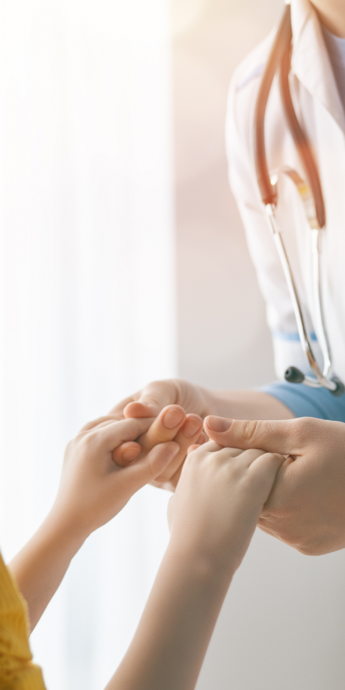 Cáncer infantil: comunicar con los niños y acompañar a las familias desde la evidencia científica